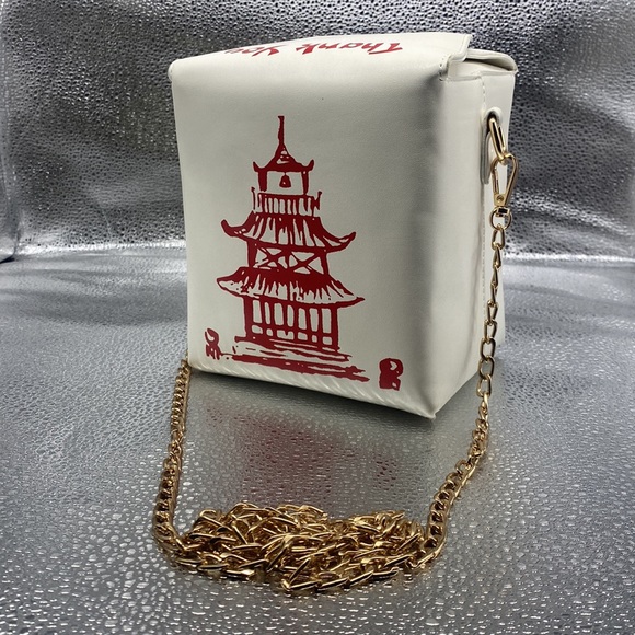 NWT Takeout Food Container Crossbody - Picture 2 of 6